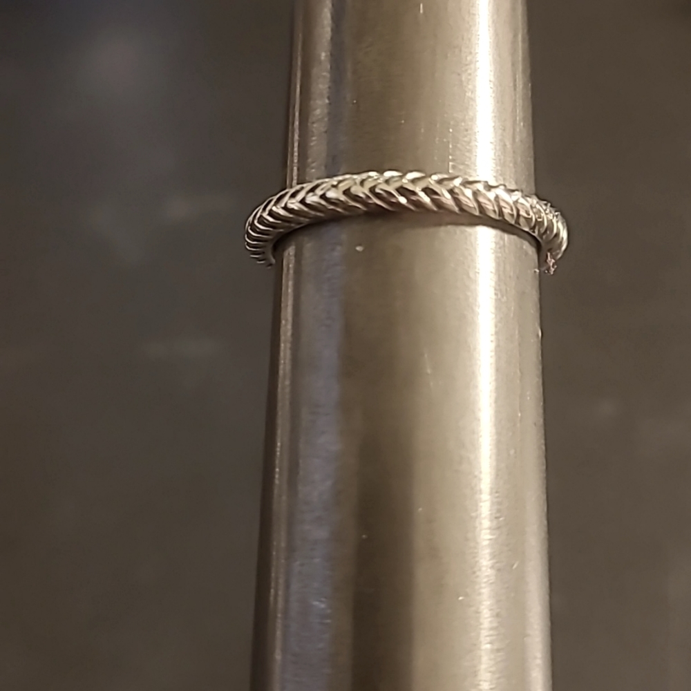 Sterling Silver Stackable Ring...Euc - image 1